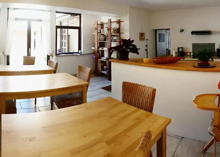 Les Trois Fontaines Отель типа 